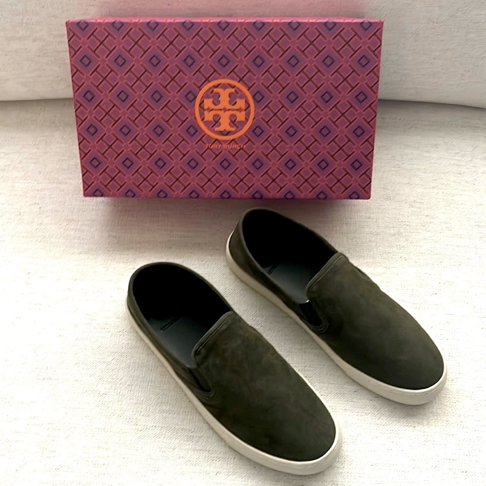 Tory Burch Max Slip-On Sude Sneakers. Dark Olive. Size 8. New With Tags.